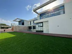 NEW HIGH-QUALITY 5BR VILLA | POOL | ELEVATOR