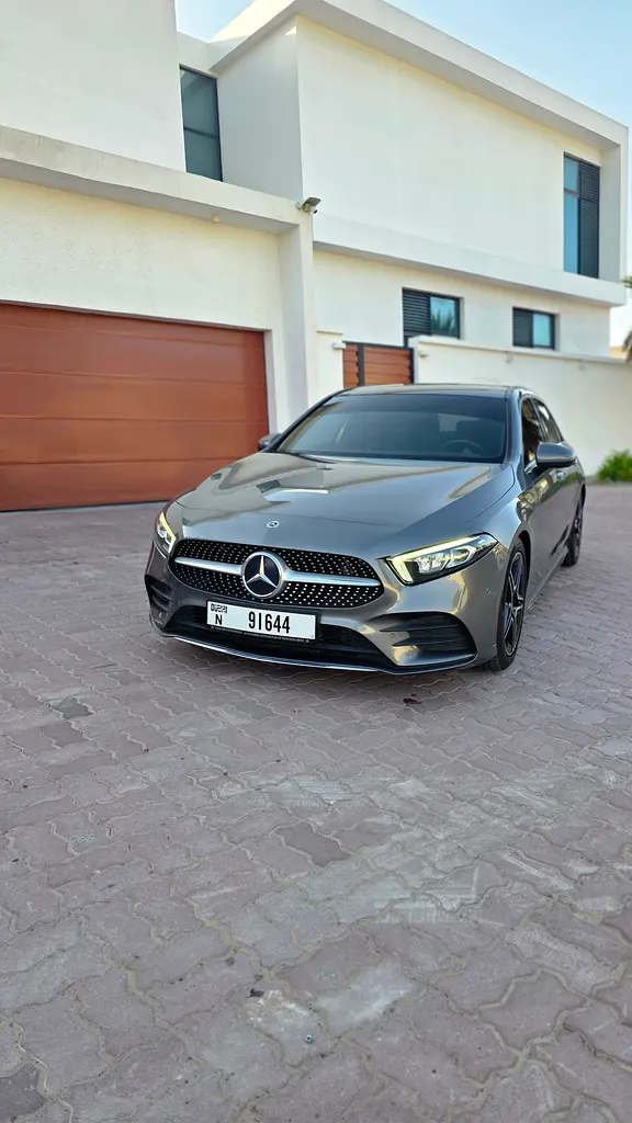 Mercedes-Benz A-Class 2019 — photo 1 of 17