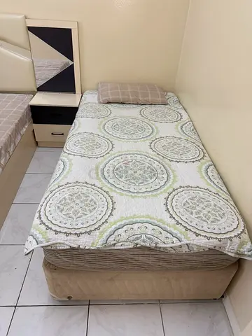 Single bed with mattress and base - good condition