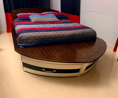 Pottery Barn Kids Boat Bed - Fullsize