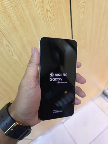 Samsung Galaxy S22+ 8GB/256GB UK Spec – Dual Physical SIM | 10/10 Condition