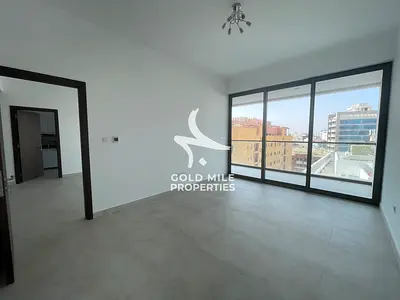 Modern Luxury 1BR - Next to Mall - High End Quality