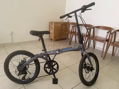 Foldable 20 Hybrid Bike — Good Condition, Single Owner