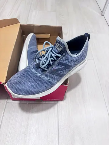 New Balance Knit Sneakers - Size 43 Very Good Condition