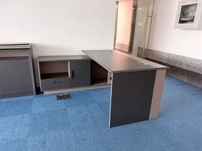 Luxury Manager Office Desk with Side Cabinet