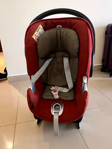 Cybex Aton Q Plus Infant Car Seat + ISOFIX Base – Platinum Series