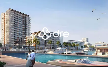 WATERFRONT | OP | PRIME LOCATION INVESTOR DEAL