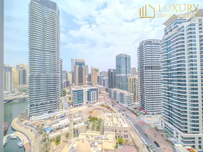 Marina View | Balcony | Vacant