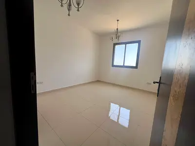 أجمل شقة غرفة وصالة للإيجار السنوي في العالية عجمان  الموقع  خلف البيت المتوحد وقريب من شارع الشيخ محمد بن زايد