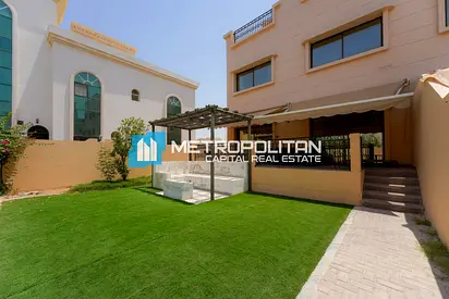 Bulk 3 Villas in One Massive Plot | Private Pool
