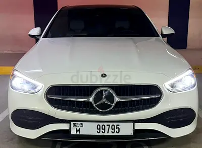 Mercedes benz c300 4matic km 8200 year 2025 top end model