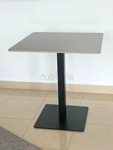 Coffee shop Cafe Table with Metal Base