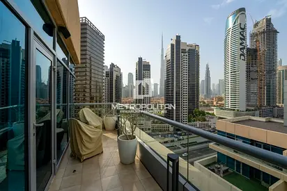 Exquisitely Upgraded 1BR|Designer Furnished|Vacant
