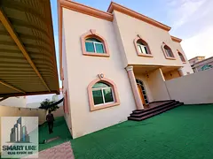 5 BEDROOM WITH MAJLIS ROOM ALL MASTER ROOM AND MAID ROOM STORE ROOM OUTSIDE BIG SPACE