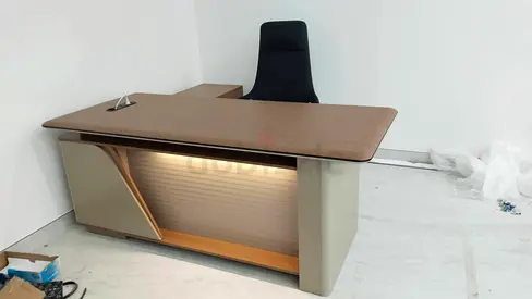 Modern Executive L-Shaped Office Desk New Available For Sale