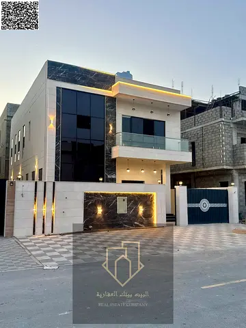 فيلا فاخرة بتصميم عصري وتشطيب راقي مع مزايا متكاملة