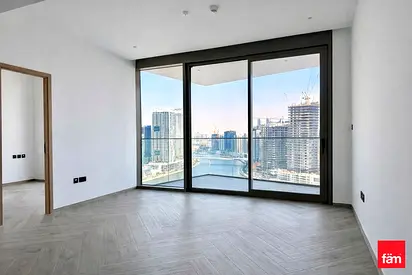 Canal View | High Floor | Brand New