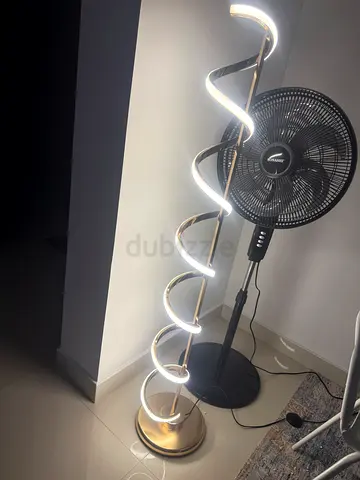 Modern Spiral LED Floor Lamp - Gold Finish