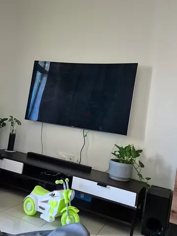 Samsung 65-inch Flat Panel TV (Wall-mounted) - Good Working Condition