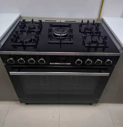 Bosch Series8 New Model 5 Burner Gas Cooking Range 90x60cm