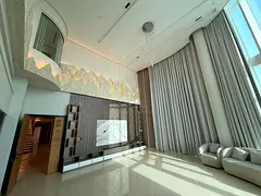 🏡✨ Luxury Duplex for Rent in Blue Tower – One of the Most Prestigious Towers in Sharjah 🌊