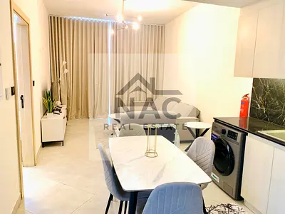 LUXURIOUS APARTMENT , PRIME LOCATION , READY TO MOVE IN.