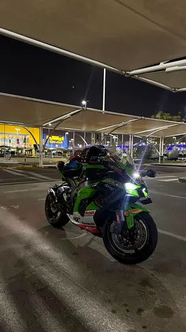 Kawasaki Zx10r KRT - Perfect Condition