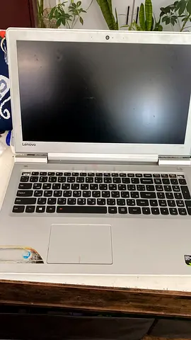 Used lenovo laptop for sale - ideapad 700 -