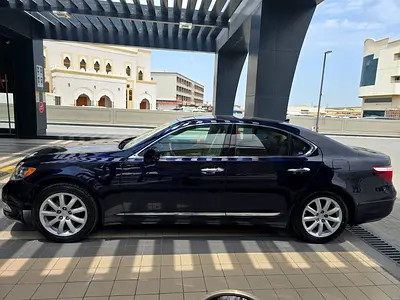 LS 460