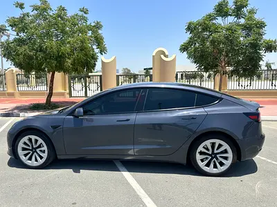 2023 Tesla Model 3 | GCC Specs | Woman-Driven