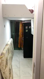 Al Riga Metro Loft partition for Ladies only