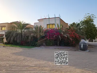 🏡 فيلا للإيجار السنوي في الروضة 1 – فيلا زاوية مقابل مسجد