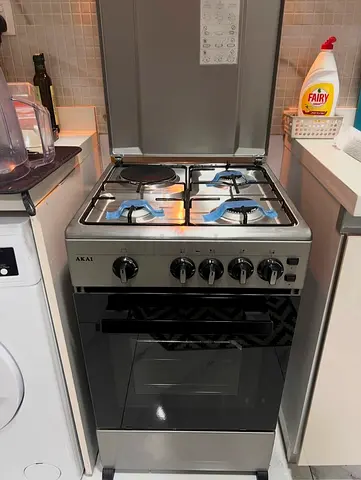 New Gas Stove For Sale!