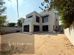 Luxury 4BHK Duplex Villa With Made Room With Huge Private Garden With All Amenities Affordable Price