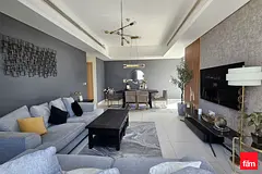 With Open View Bright And Spacious Plus MaidsRoom