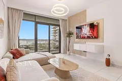 FULL ATLANTIS VIEW | BEACHFRONT LIVING | FURNISHED