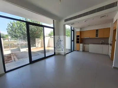 3BR Villa | Garden & Courtyard Access | Available in 140k/2-3 cheqs