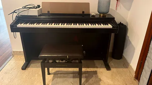 Yamaha Clavinova CLP-570