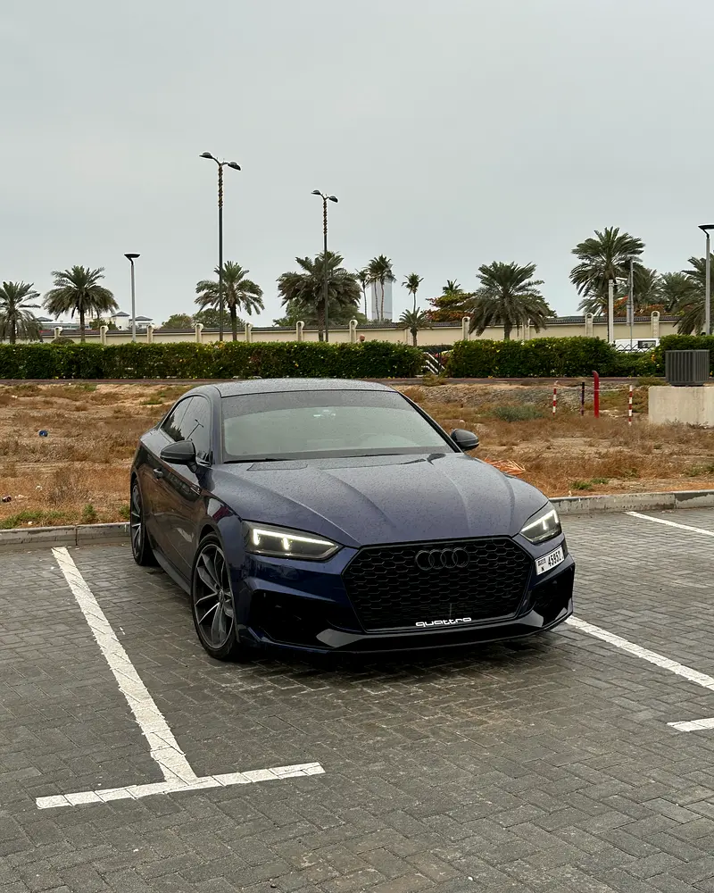 Audi S5 2018 — photo 1 of 6