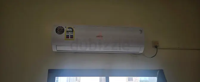 Wall-mounted split air conditioner - working condition (AC)