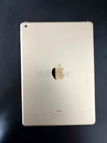 Apple iPad 2017 9.7” WiFi 32GB Gold – Model MPGT2AE/A – Excellent Condition