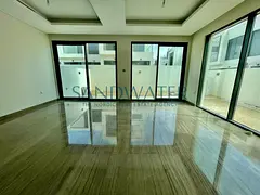 Corner Unit | Brand New | Flexible Cheques