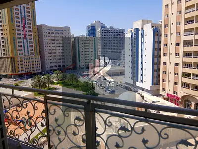Two-bedroom apartment with a living room, very spacious and excellently finished 📍 Lively location close to all services and transportation ✨ Apartm