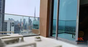 Distress Deal | Loft Style | Fully Furnished | Burj View