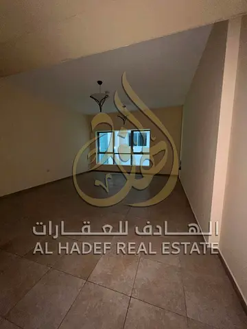 المجاز 2 | غرفة + صالة | موقع مميز جدا | جيم & مسبح & تكييف مجاني | 4/6 دفعات | تأمين 2000 كاش | 42 ألف