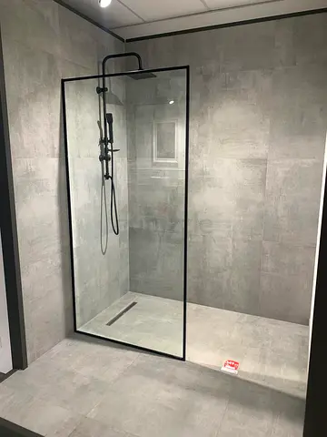 Shower glass installation services