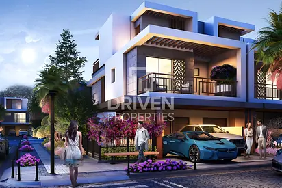 Spacious Townhouse with Study Room | Investor Deal