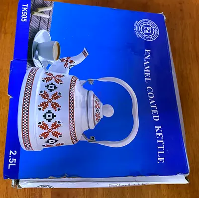 Kitchen items عدة مطبخ
