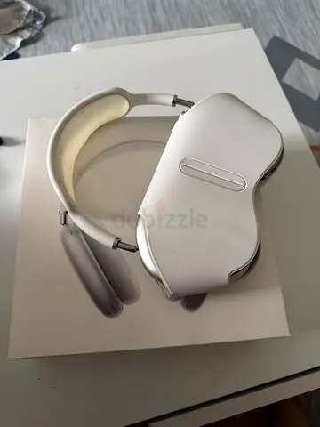Apple AirPods Max - Over-Ear Wireless Headphones — Used