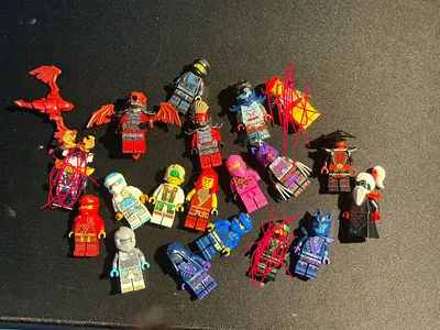 LEGO Ninjago Minifigures – Price varies